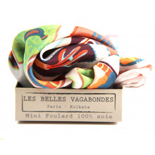 Les Belles Vagabondes - Postcard Orange