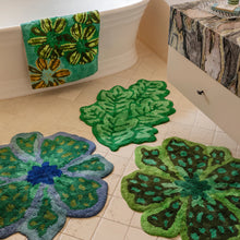 Bonnie & Neil - Bath Mat Flower Green