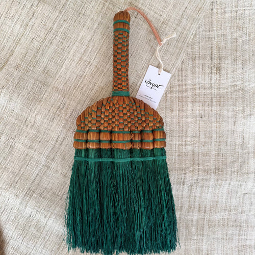 Baan Boon - Popsicle Brush Pine