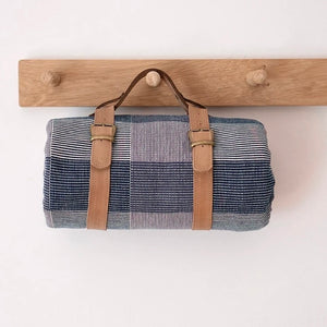 Mungo - Picnic Blanket Plum