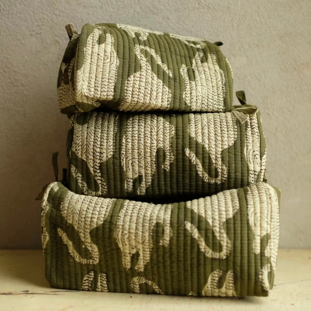 Padded Bath Bag - Tiger