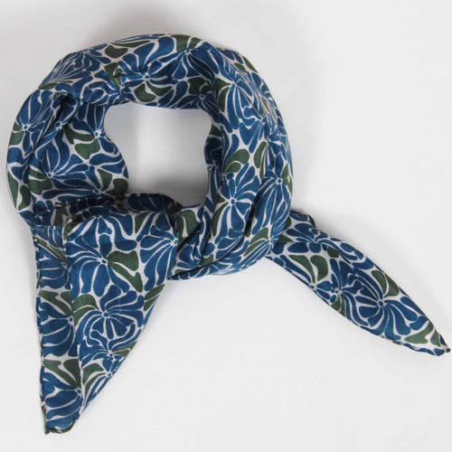 Les Belles Vagabondes - Plumeria Navy