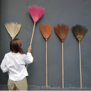 Baan Boon - Cobweb Broom Natural