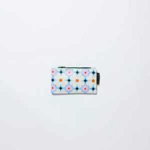 Project Ten Tiny Zip Pouch - Daisy